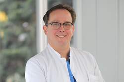 Christian Kuhring, beauftragter für Medizinproduktesicherheit im Krankenhaus St. Joseph-Stift Bremen