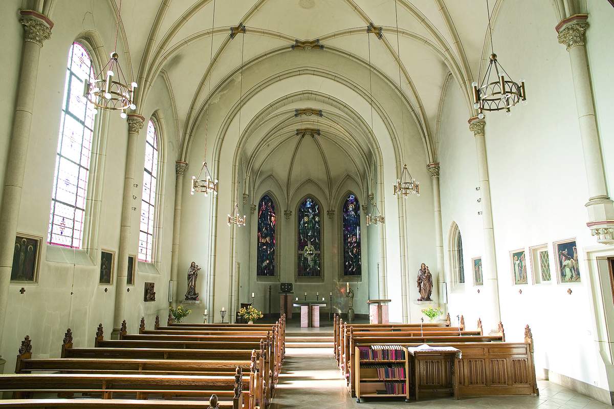 Wieder regelmäßige Gottesdienste in der Kapelle des St. JosephStift